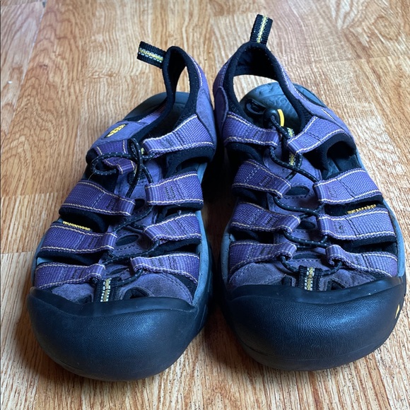 Keen Dark Purple Outdoor Sandals - Picture 3 of 9